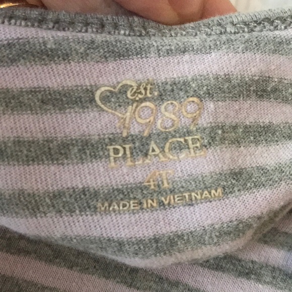 ❤️ 2 Shirts - Size 4T - Picture 3 of 7